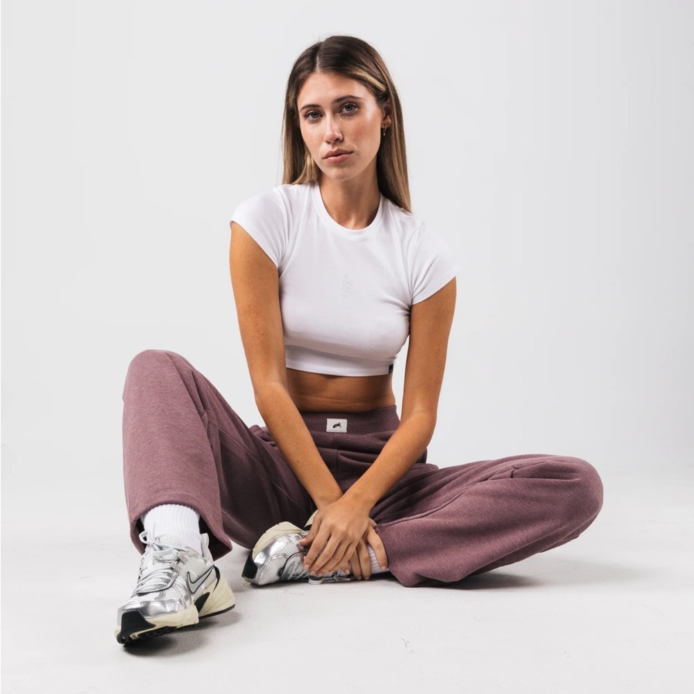 Alphalete Wide Leg Sweatpants in Brushed Fabric in Heather Maroon size Large - Picture 1 of 15